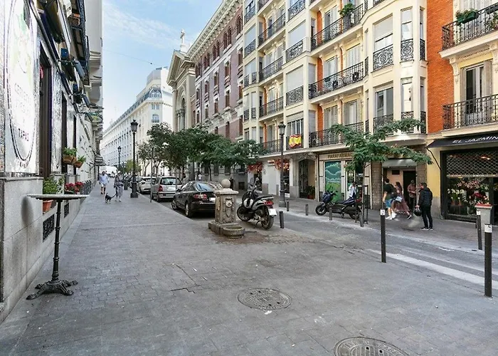 Modern Refurbished - 1BD 1BTH - Las Letras
